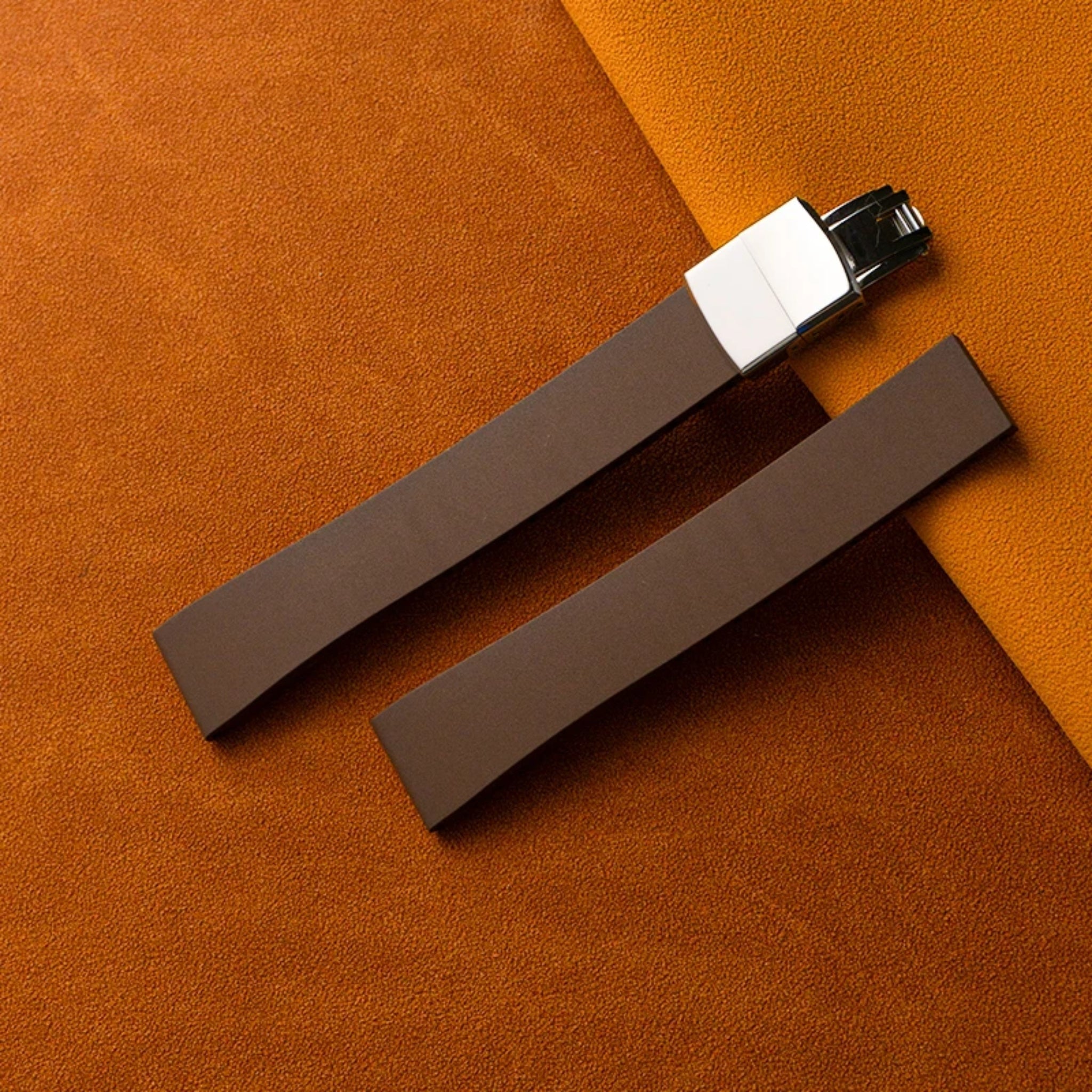 CTS Armband – Braun – FKM - Kautschuk - Helvetus DE