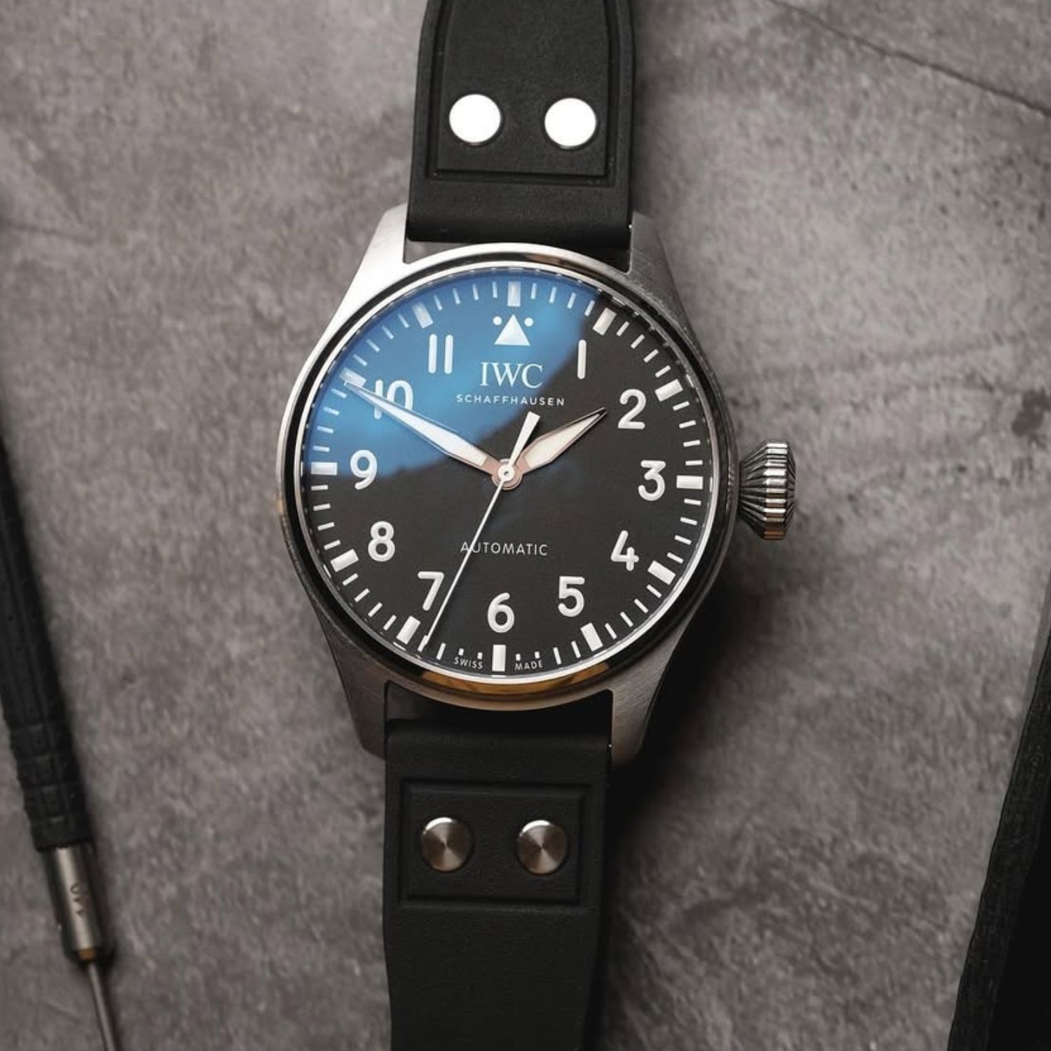 FKM Kautschukarmband – Für IWC Portugieser/Aquatimer/Alle Pilot Modelle/Portugieser/Portofino – Schwarz - Mit Nieten - Helvetus DE