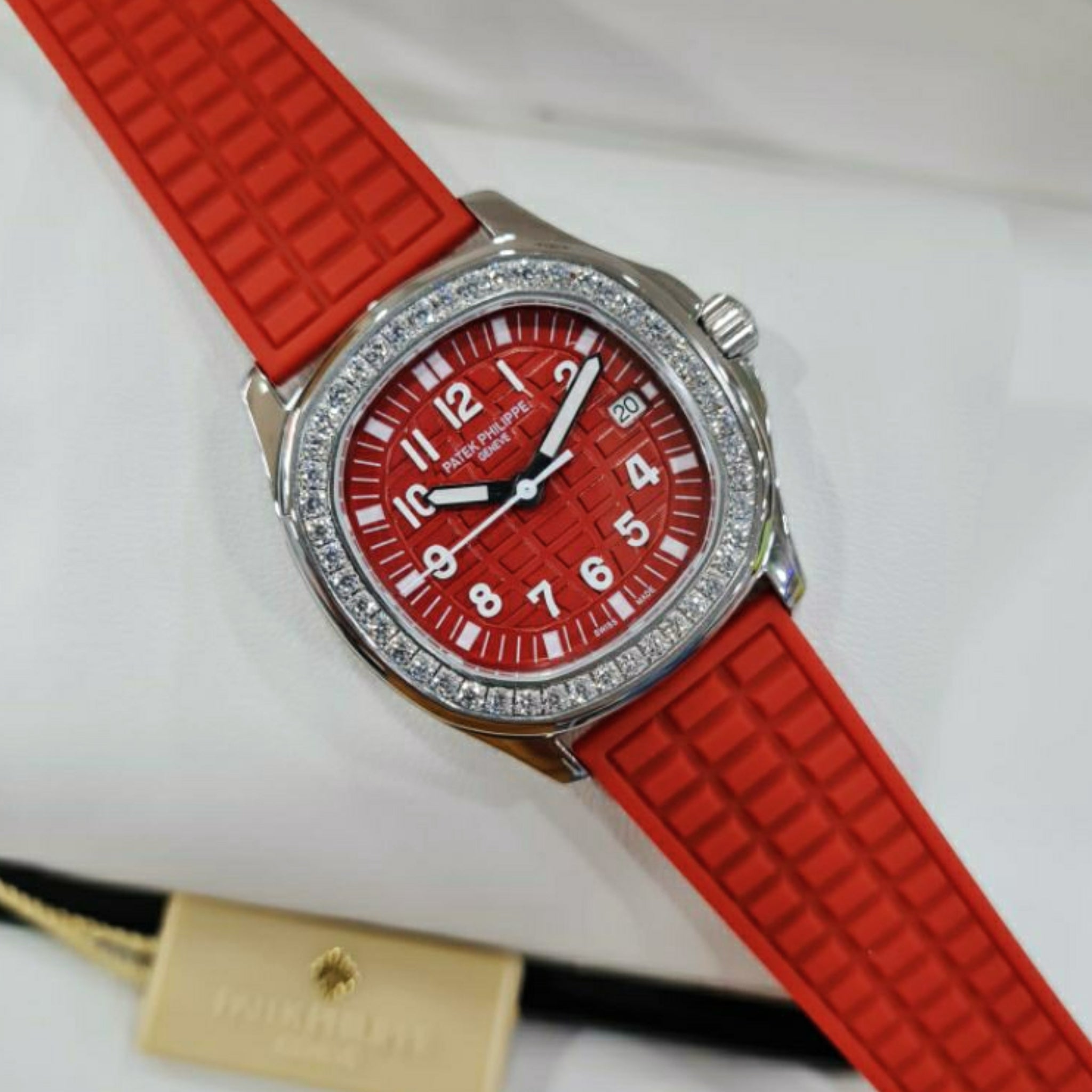 Kautschukarmband – Für Patek Philippe Aquanaut 5067A - 001, 5065, 5066, 5064 – Rot - Helvetus DE