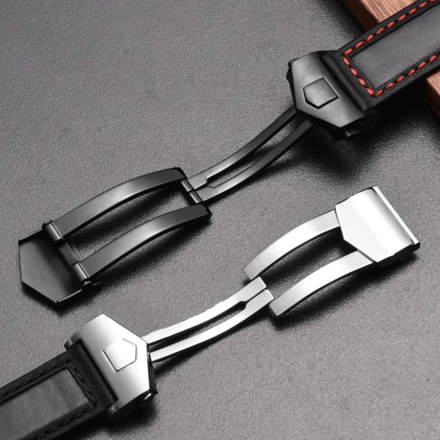 Lederarmband – Für Tag Heuer Carrera – Voll Schwarz - Helvetus DE