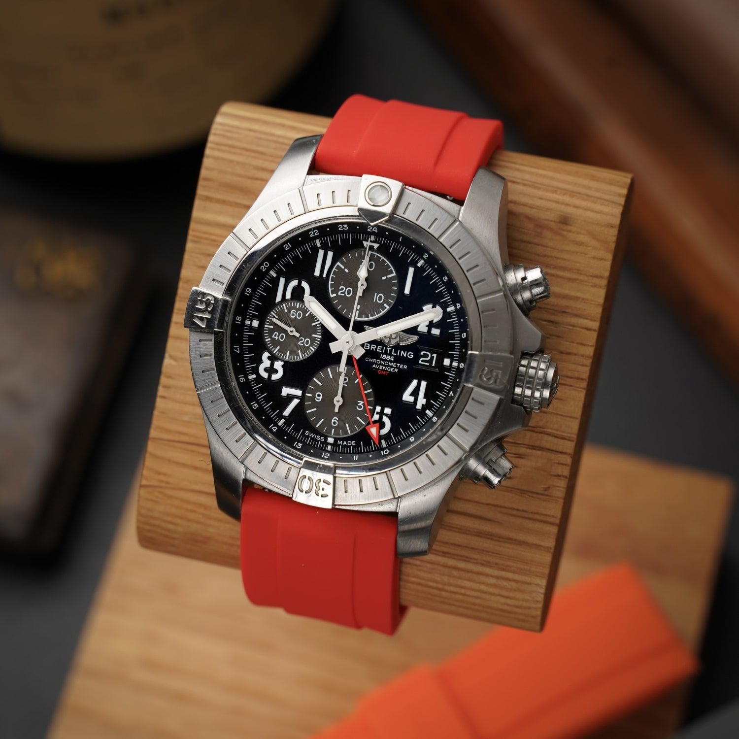 Kautschukarmband – Für alle Breitling Avenger Modelle – Rot - Helvetus DE