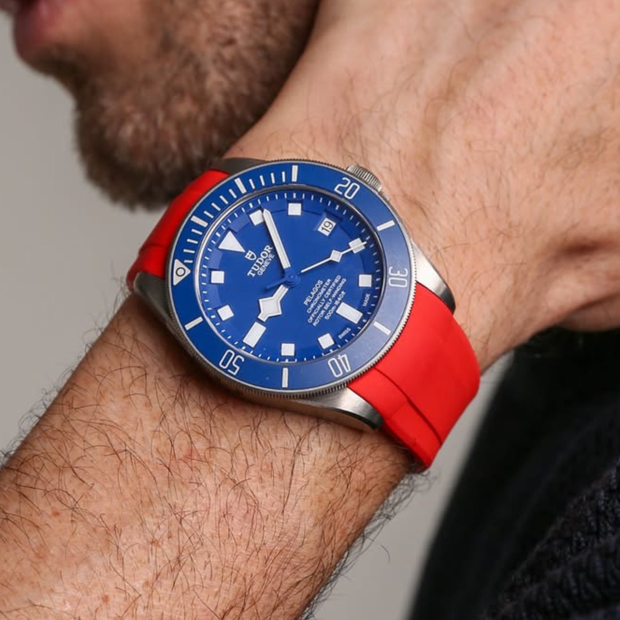 Kautschukarmband - Für Tudor Pelagos 42 - Rot - Helvetus DE