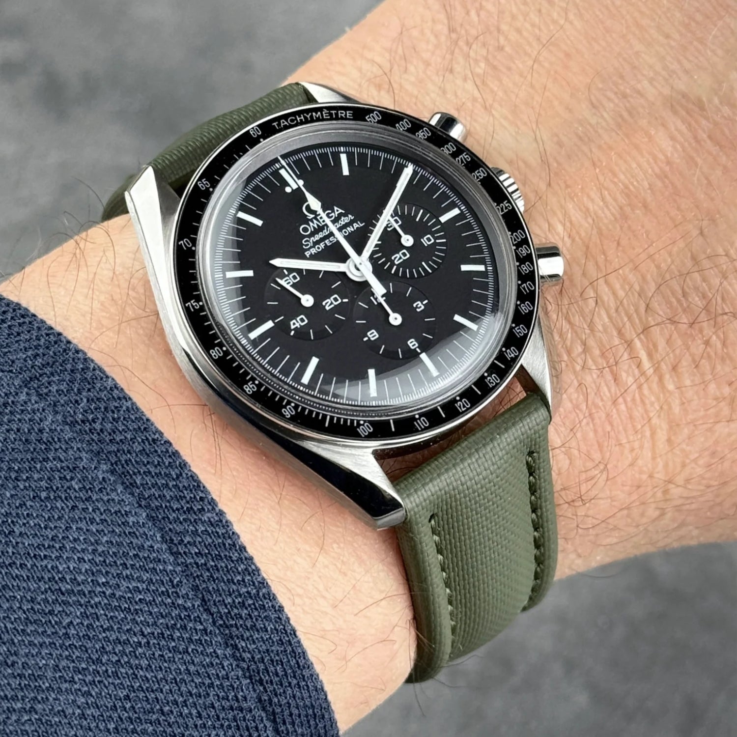 Sailcloth FKM Kautschuk Armband – Grün – MarinerTex™ von Helvetus® - Helvetus DE